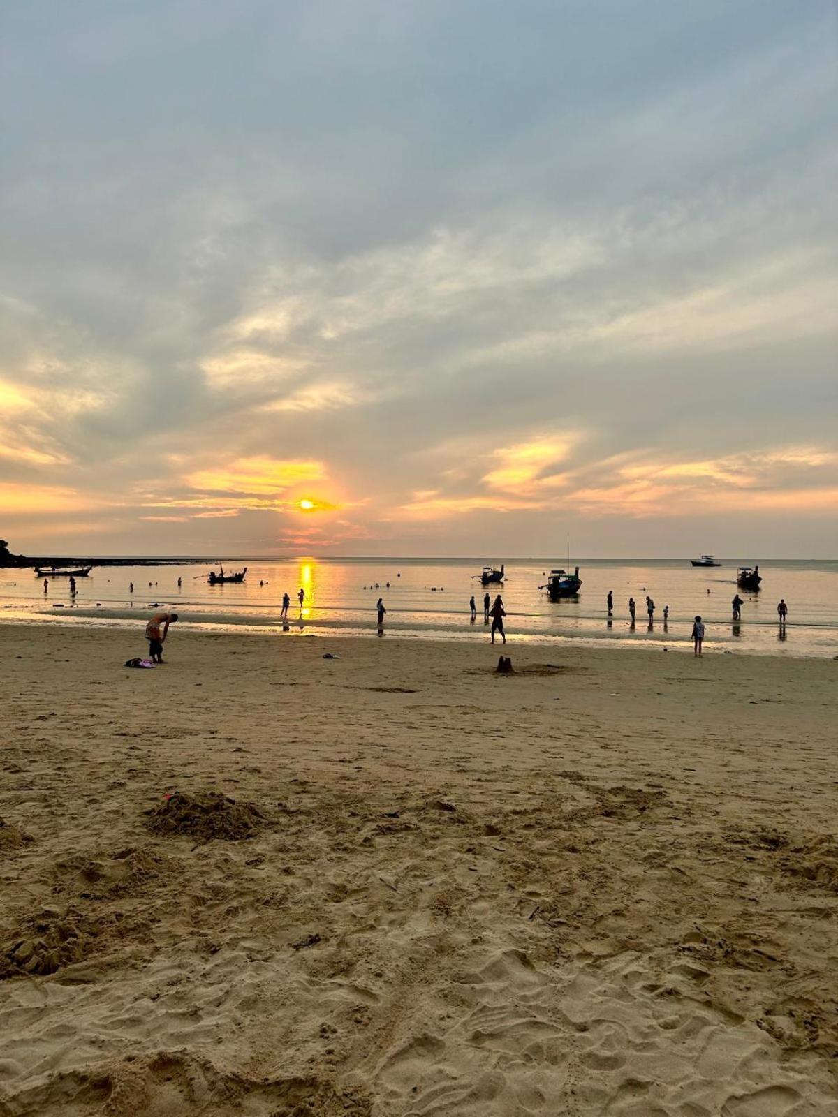 فيلا بوكيت فوشادا ريزيدنس Nai Yang Beach المظهر الخارجي الصورة